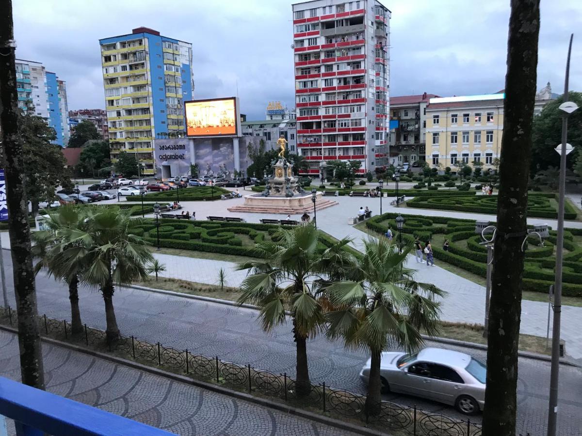 Casa Neptun In Old Batumi Apartment Luaran gambar